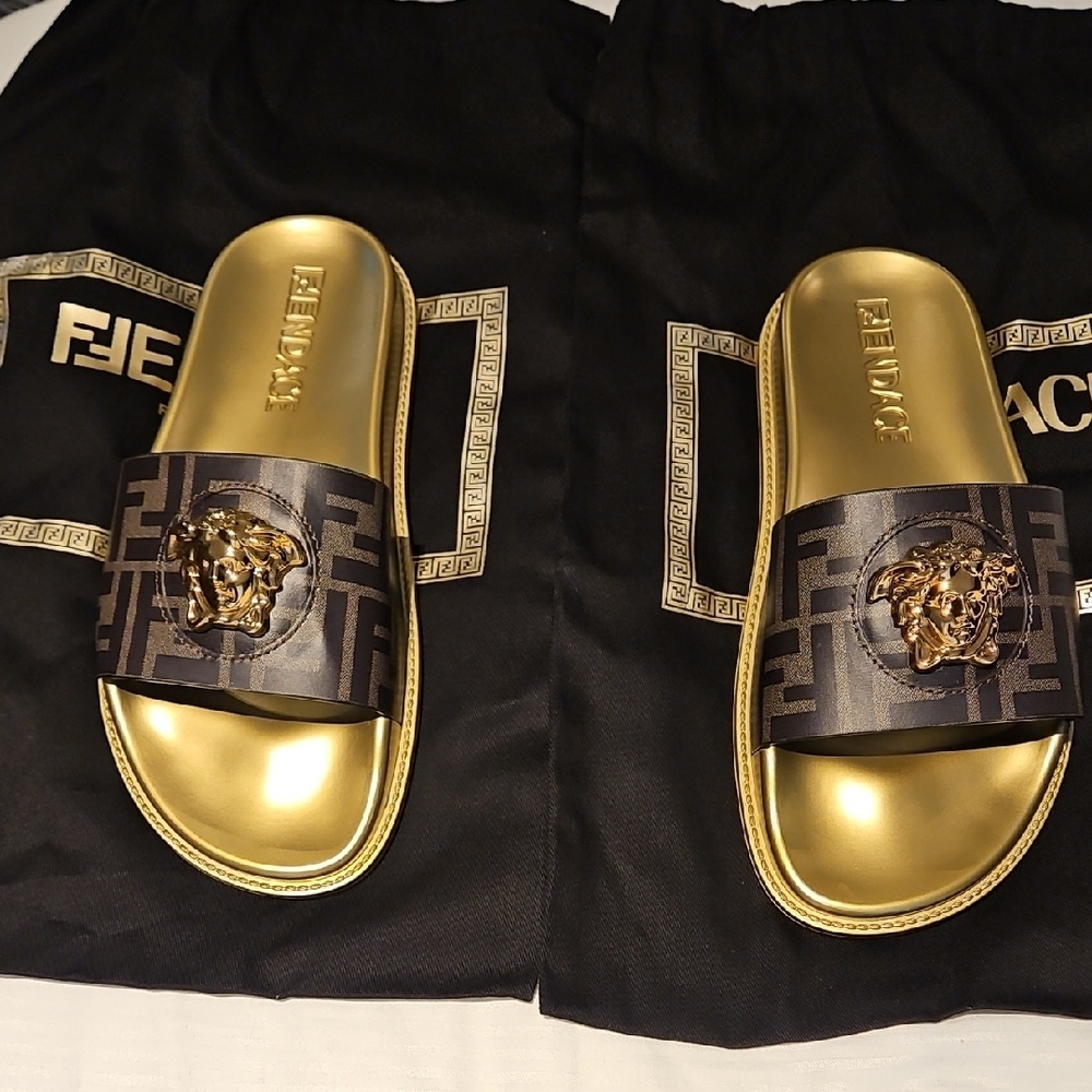 Fendace Fendi Versace Slides Sz 41 NIB - Picture 2 of 3